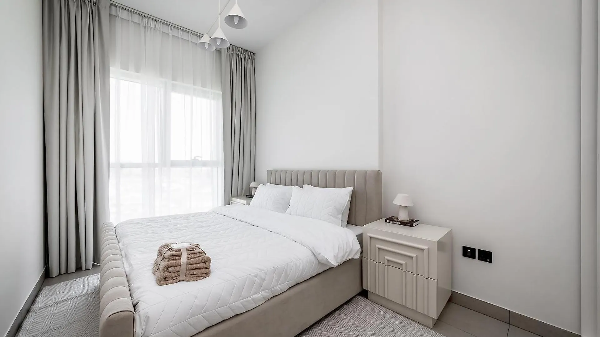 Deluxe 2Br Apartments At Socio Dubai Hills Estate