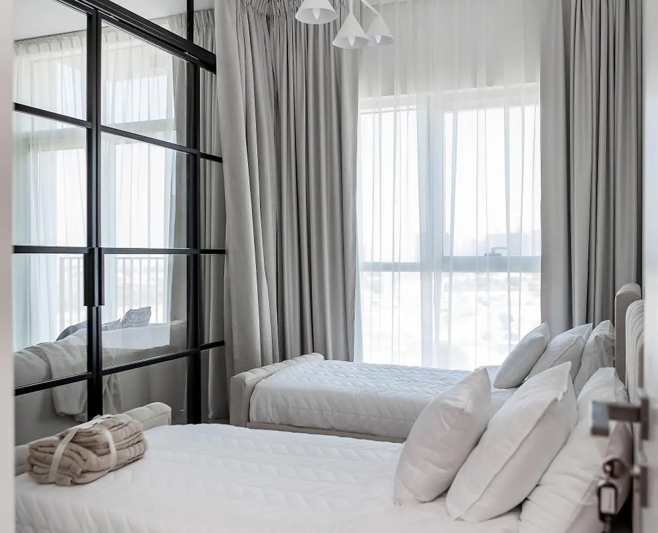 Deluxe 2Br Apartments At Socio Dubai Hills Estate United Arab Emirates