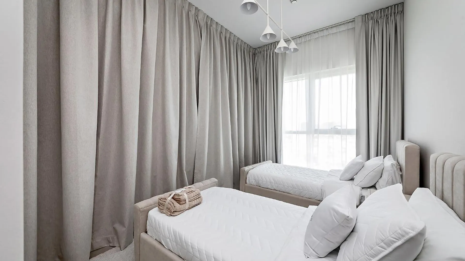 Deluxe 2Br Apartments At Socio Dubai Hills Estate